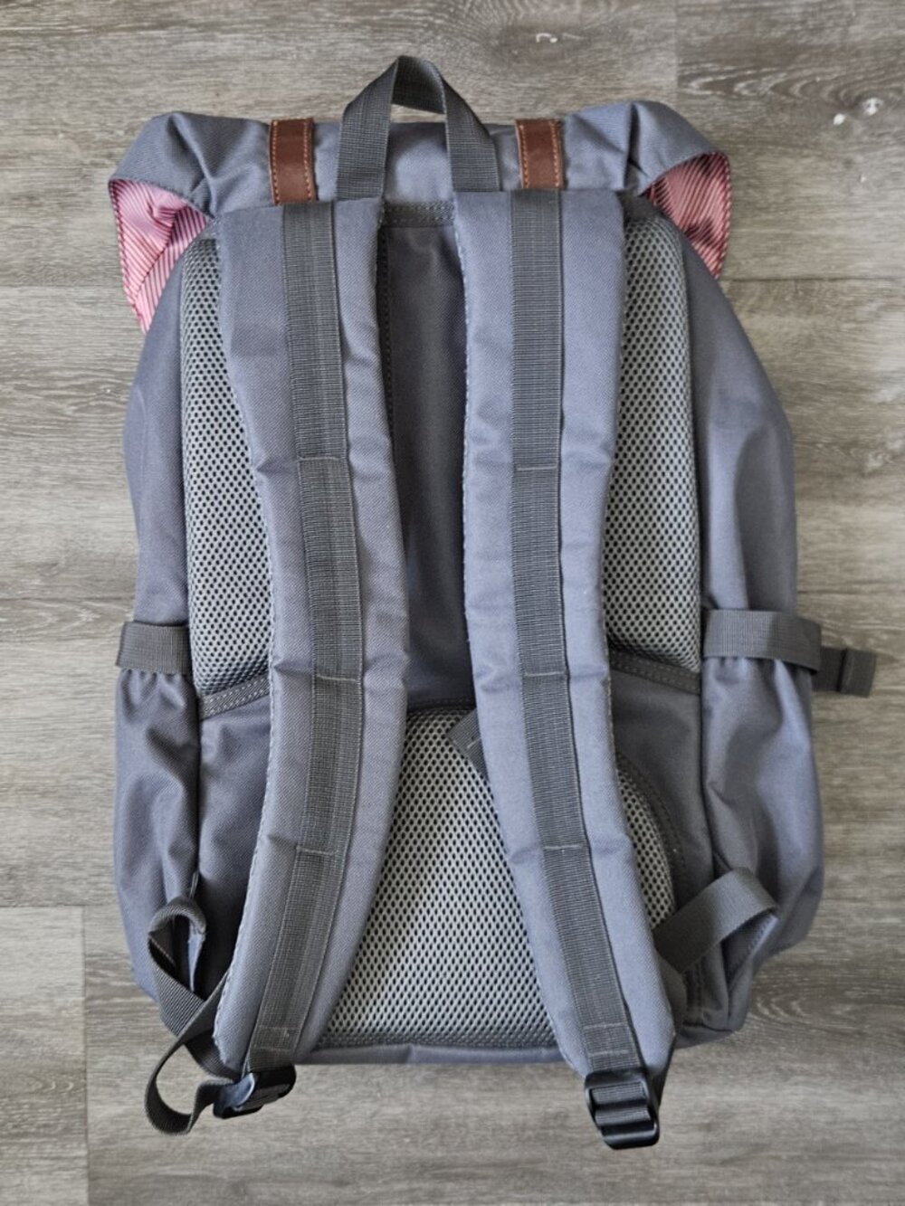 Kaukko gray canvas backpack - Picture 2 of 4
